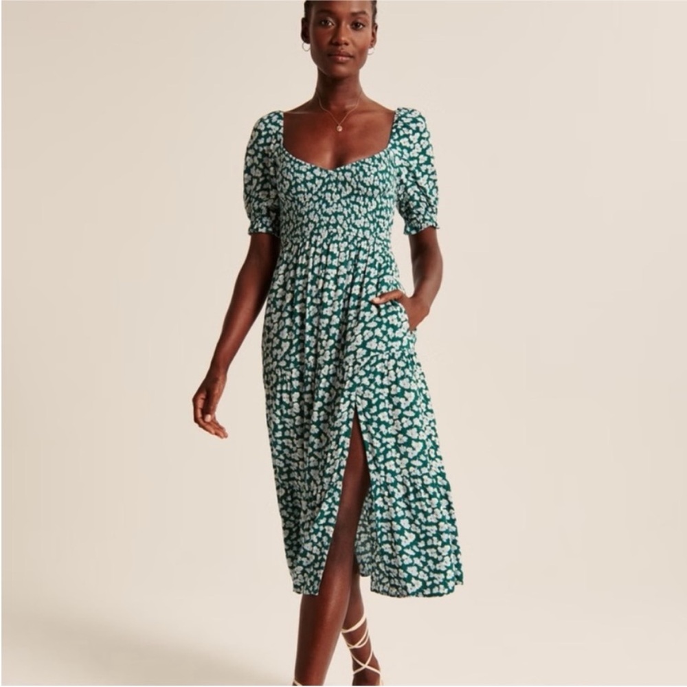 Abercrombie & Fitch Tiered Floral Smocked Puff Sleeve Midi Dress Green Size S